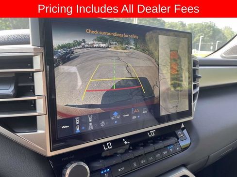 Used 2026 Toyota Tundra Limited AWD/4WD image 33