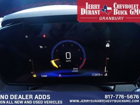Used 2025 Chevrolet TrailBlazer RS w/ Convenience Package FWD image 11