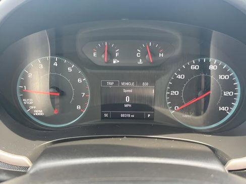 Used 2022 Chevrolet Malibu LT FWD image 20