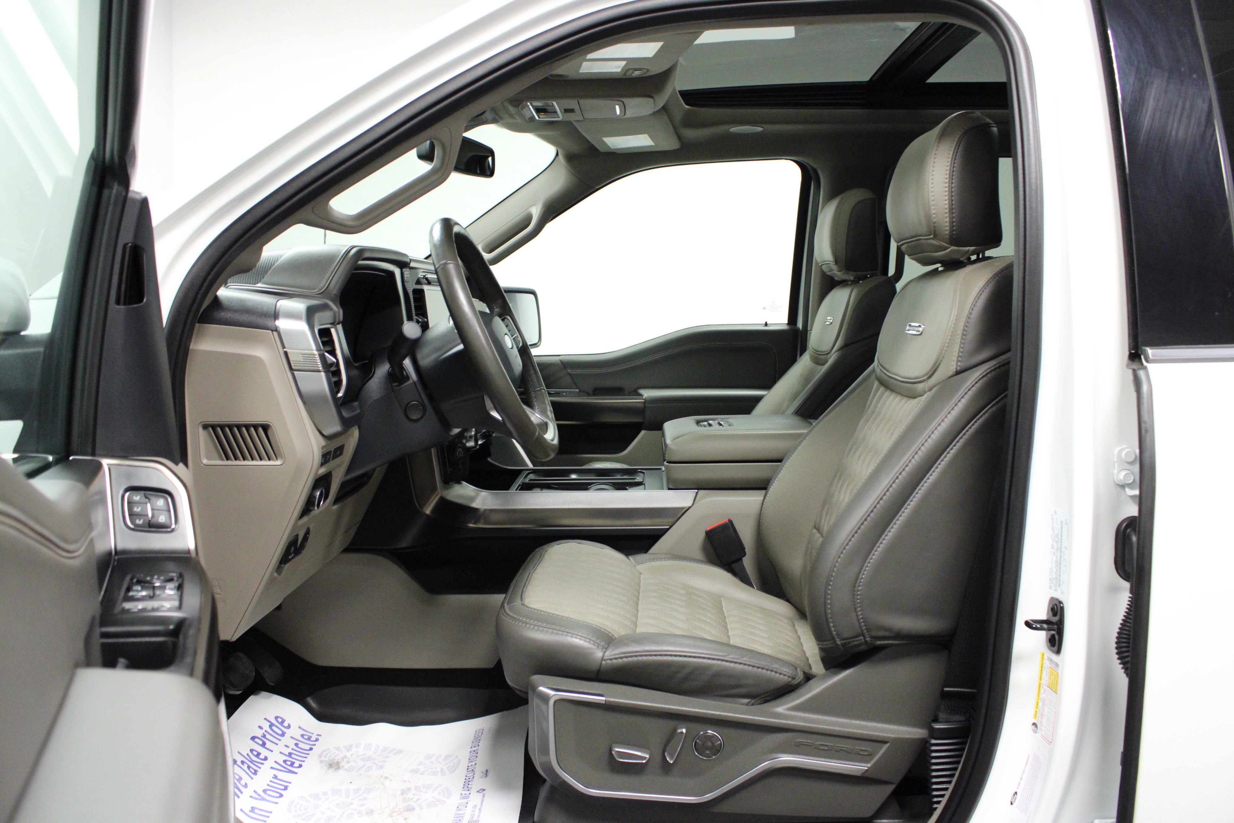 Used 2024 Ford F150 Platinum w/ Equipment Group 703A Plus AWD/4WD image 12