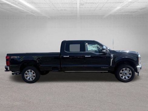 New 2026 Ford F250 King Ranch w/ Chrome Package AWD/4WD image 2