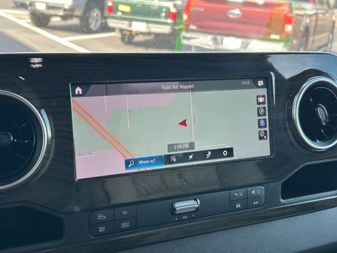 Used 2020 Mercedes-Benz Sprinter 3500 image 4