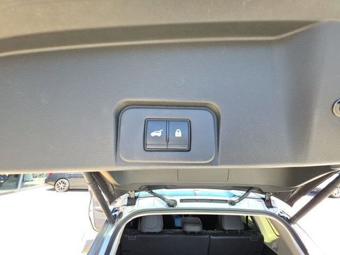 Used 2023 Nissan Rogue Platinum w/ Platinum Premium Package image 28