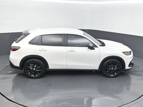 Certified 2024 Honda HR-V Sport image 14