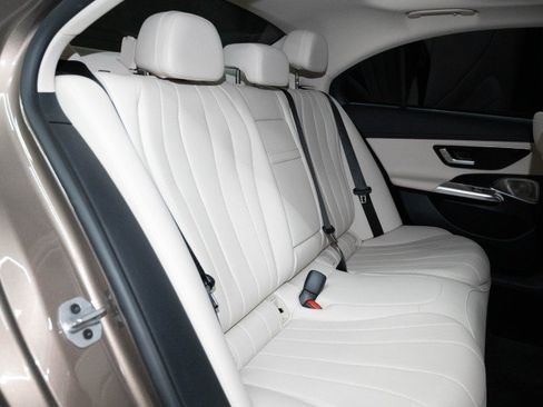 Certified 2026 Mercedes-Benz E 350 Sedan image 14