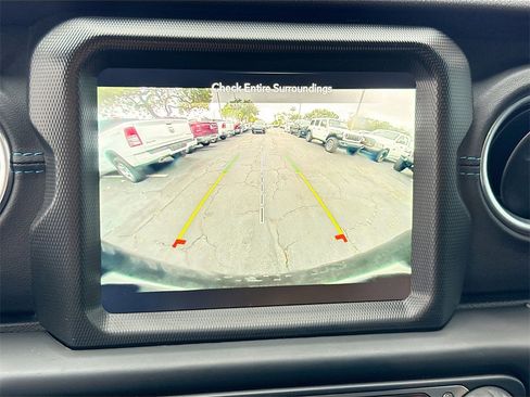 Used 2022 Jeep Wrangler Unlimited Rubicon 4xe w/ Steel Bumper Group image 15