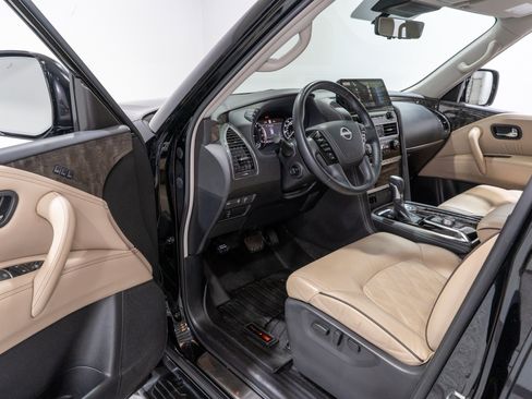 Used 2021 Nissan Armada Platinum w/ Captain's Chairs Package RWD image 12