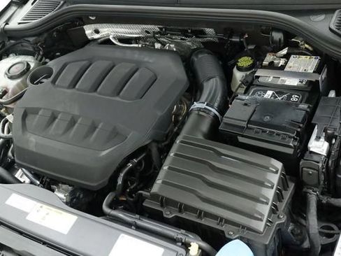Used 2025 Volkswagen GTI SE w/ SE Leather Seating Package FWD image 8