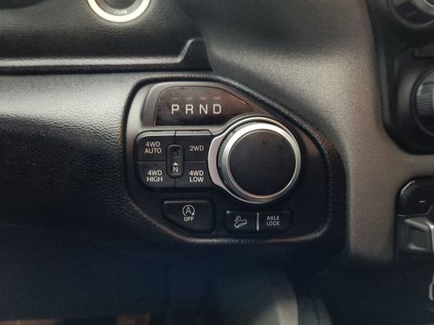 Used 2020 RAM 1500 Big Horn w/ Built-to-serve Edition image 14