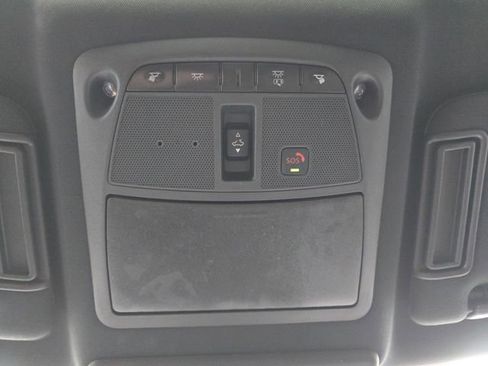 Used 2024 Nissan Armada Platinum w/ Captain's Chairs Package image 39