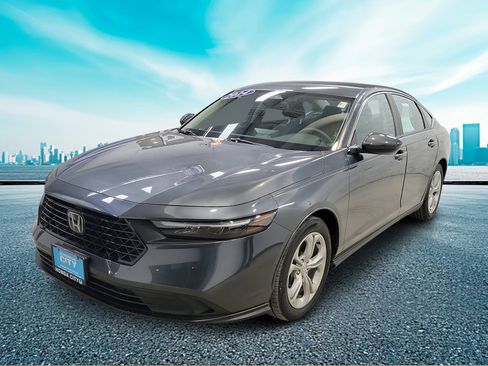 Used 2024 Honda Accord LX image 2
