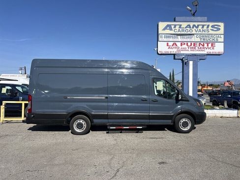 Used 2019 Ford Transit 250 148 High Roof Extended RWD image 2