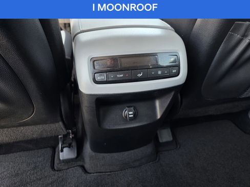 Used 2022 Hyundai Palisade SEL image 16