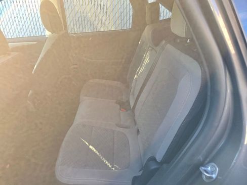 Used 2022 Ford Escape SE w/ SE Sport Appearance Package image 13
