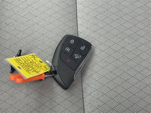 New 2025 Chevrolet Silverado 1500 LT w/ Convenience Package II image 36