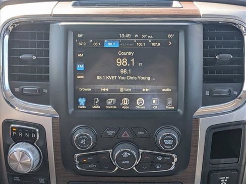 Used 2017 RAM 1500 Laramie w/ Convenience Group image 9
