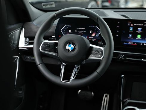 New 2026 BMW X2 xDrive28i w/ Technology Package AWD/4WD image 28