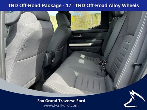 Used 2024 Toyota Tacoma TRD Off-Road AWD/4WD image 4