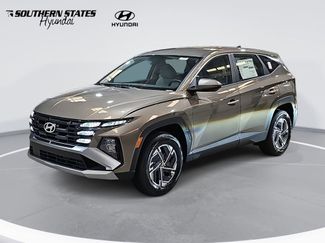 New 2026 Hyundai Tucson Blue SE video 1