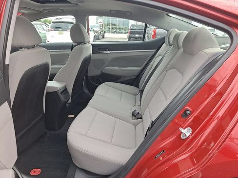 Used 2019 Hyundai Elantra Value Edition FWD image 10