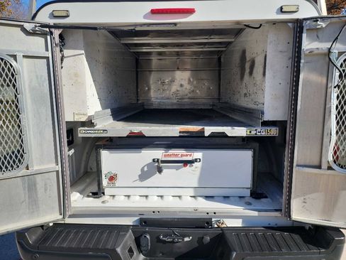 Used 2017 Ford F250 XL w/ Power Equipment Group image 7