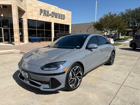 Used 2023 Hyundai Ioniq 6 Limited RWD image 2