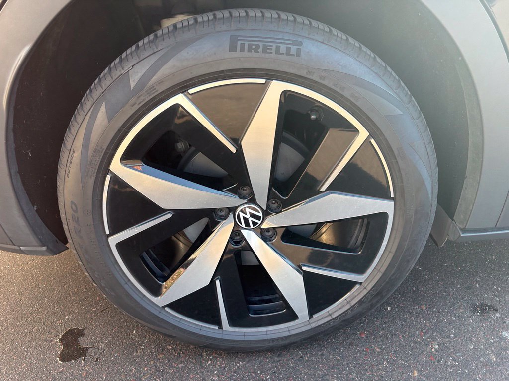 Used 2023 Volkswagen ID.4 Pro S AWD/4WD image 5