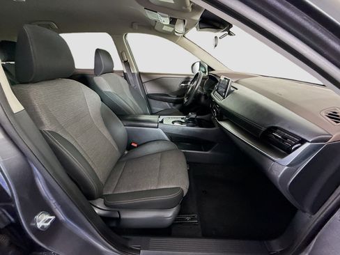 Used 2022 Nissan Rogue SV FWD image 29