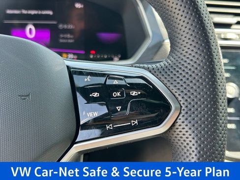 Certified 2023 Volkswagen Tiguan SE R-Line FWD image 26