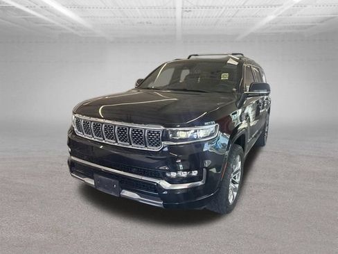 Used 2022 Jeep Grand Wagoneer Series II w/ Premium Group II AWD/4WD image 11