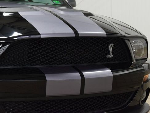 Used 2007 Ford Mustang Shelby GT500 image 11
