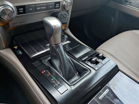 Used 2021 Lexus GX 460 Premium w/ Premium Package image 11