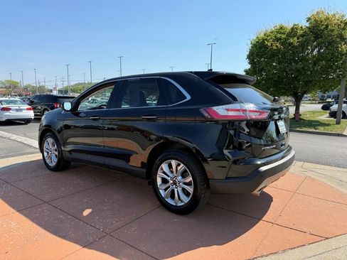Used 2023 Ford Edge Titanium w/ Cargo Accessory Package AWD/4WD image 4