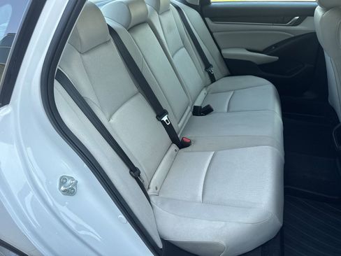Used 2022 Honda Accord LX image 17