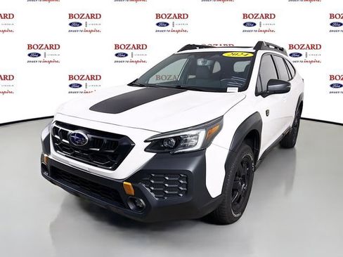 Used 2024 Subaru Outback Wilderness AWD/4WD image 4