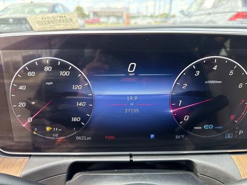 Used 2022 Mercedes-Benz C 300 4MATIC Sedan w/ Exclusive Trim Package image 36