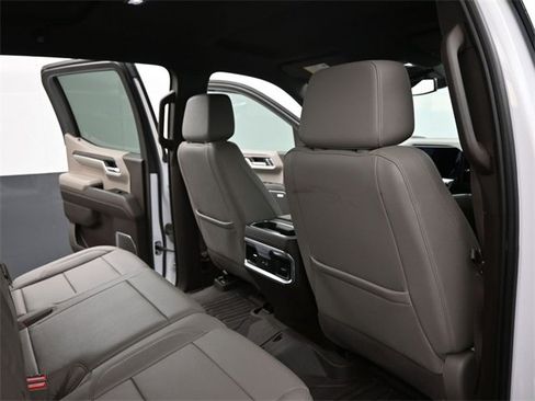 Used 2023 GMC Sierra 1500 SLT image 21