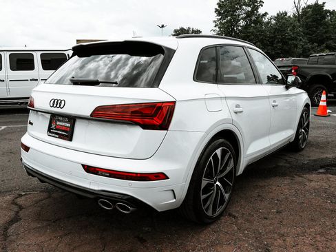 Used 2023 Audi SQ5 Premium Plus w/ Premium Plus Package AWD/4WD image 6