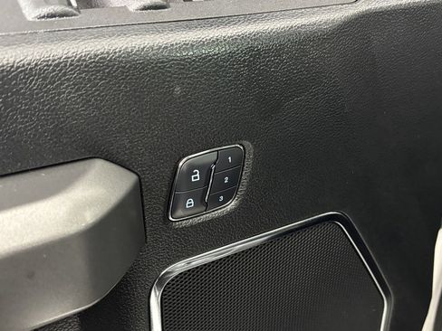 Used 2018 Ford F250 Platinum w/ Platinum Ultimate Package image 18