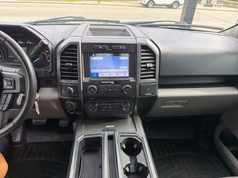 Used 2018 Ford F150 XLT w/ Equipment Group 302A Luxury AWD/4WD image 16