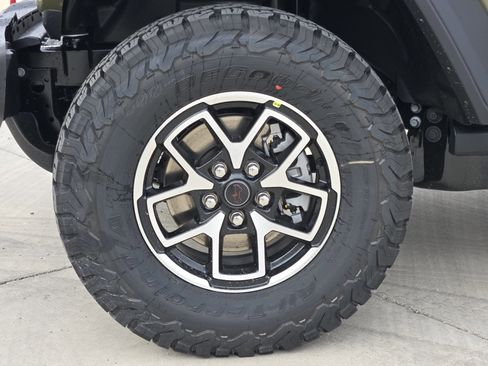 New 2026 Jeep Wrangler Unlimited Rubicon image 10