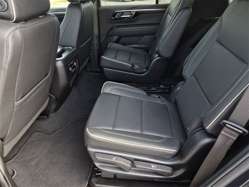 Certified 2025 Chevrolet Tahoe Premier image 40