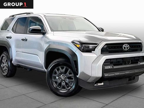 Used 2025 Toyota 4Runner SR5 RWD image 1