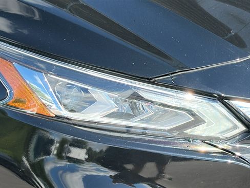 Used 2022 Nissan Altima 2.5 SV FWD image 4