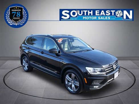 Used 2020 Volkswagen Tiguan SEL image 2