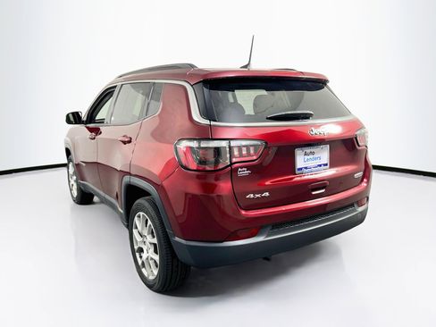 Used 2022 Jeep Compass Latitude AWD/4WD image 7