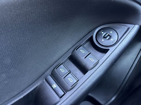 Used 2017 Ford Focus SE image 38