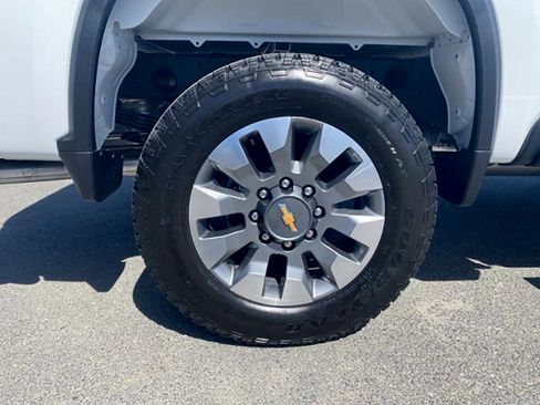 New 2026 Chevrolet Silverado 2500 Custom w/ Custom Value Package AWD/4WD image 3