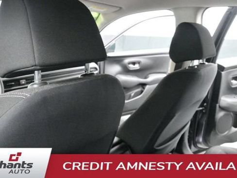 Used 2023 Honda HR-V LX image 14
