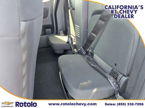 Used 2024 Nissan Frontier S RWD image 17